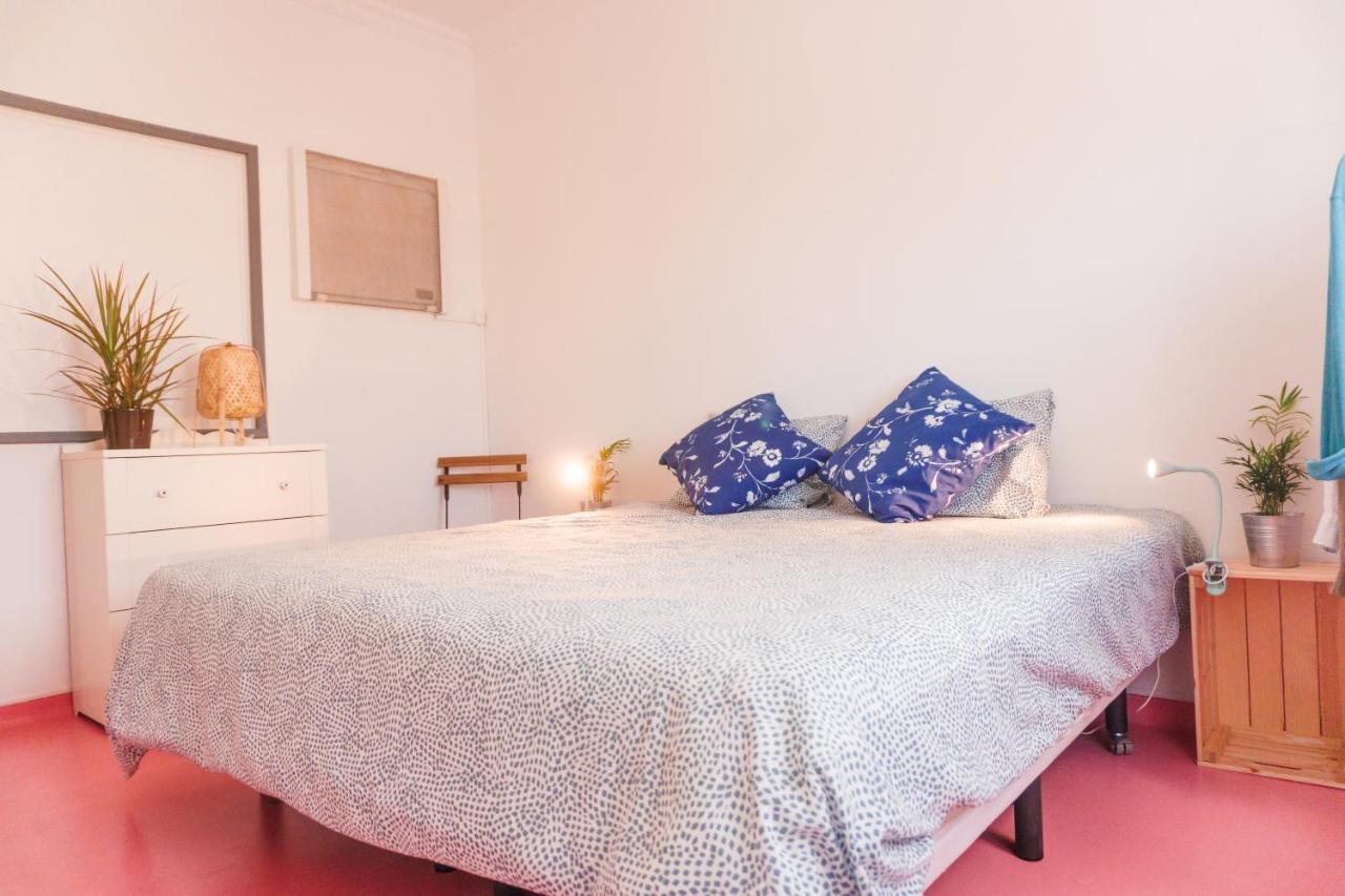 Hospedium Hostel Republica Surf House Ерисейра Екстериор снимка