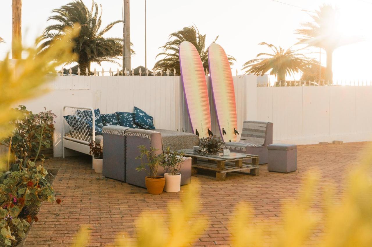 Hospedium Hostel Republica Surf House Ерисейра Екстериор снимка