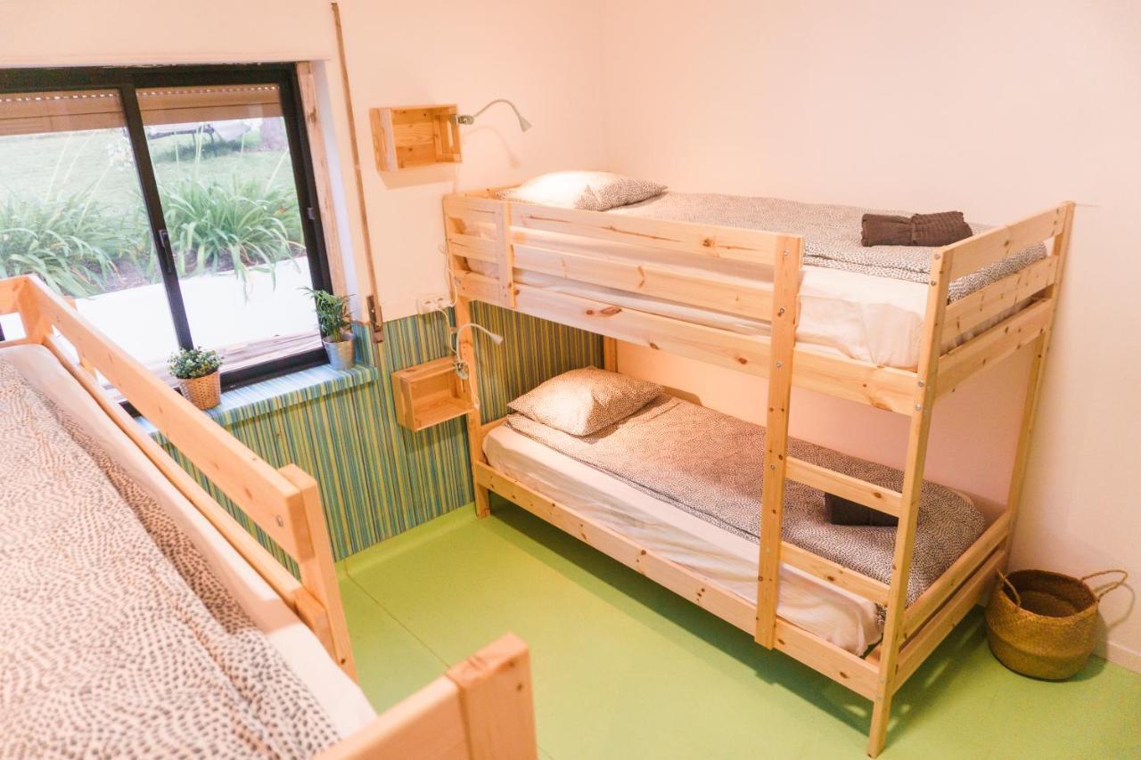 Hospedium Hostel Republica Surf House Ерисейра Екстериор снимка