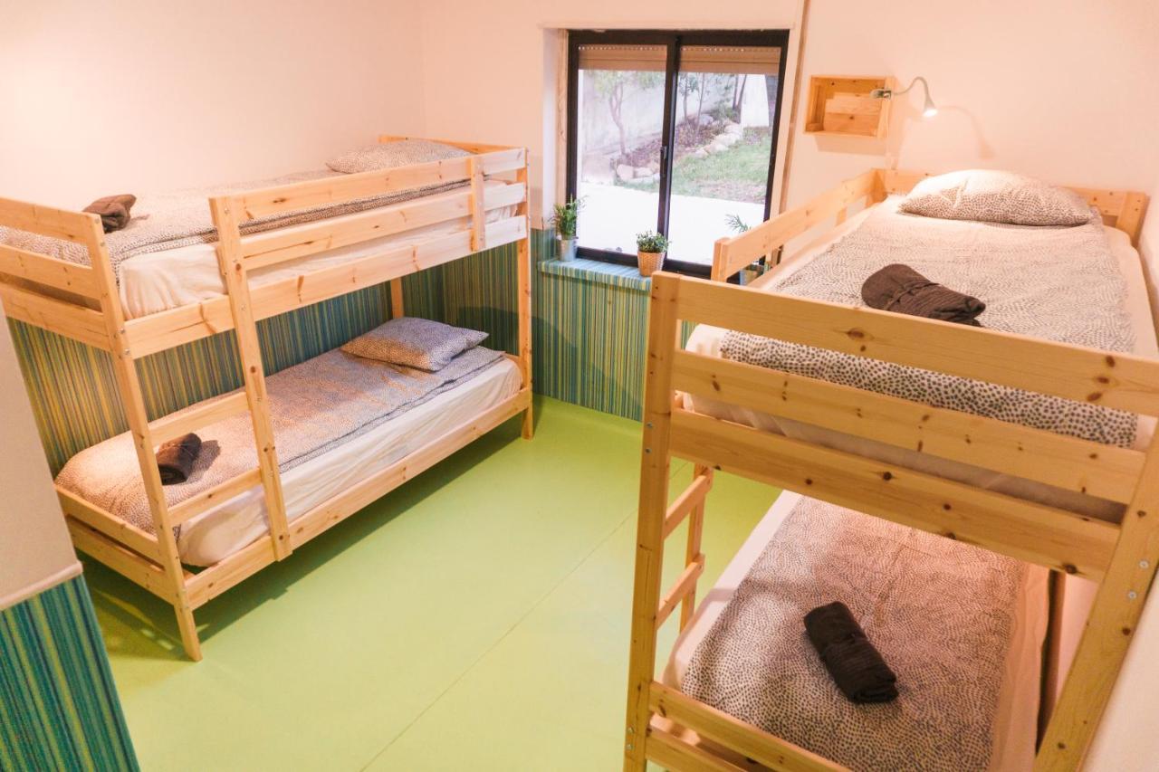 Hospedium Hostel Republica Surf House Ерисейра Екстериор снимка